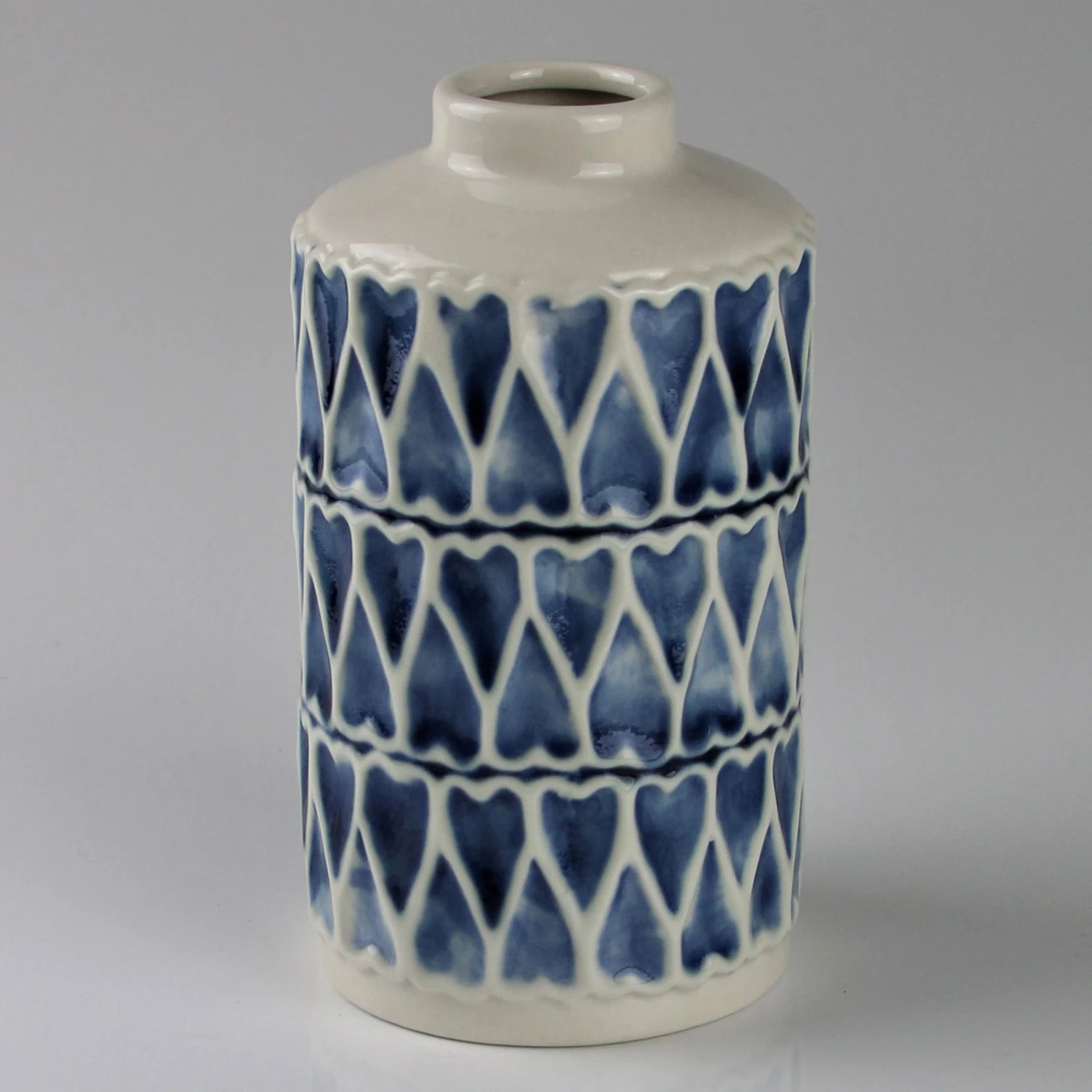 Keramikvase, Blau-weiß, H 17 X Ø 9 Cm 1 Keramikvase, Blau-weiß, H 17 X Ø 9 Cm